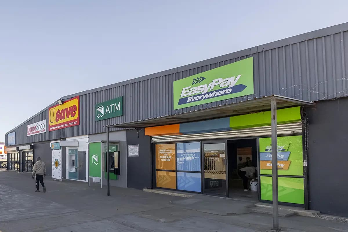 Itsoseng Plaza Itsoseng Plaza