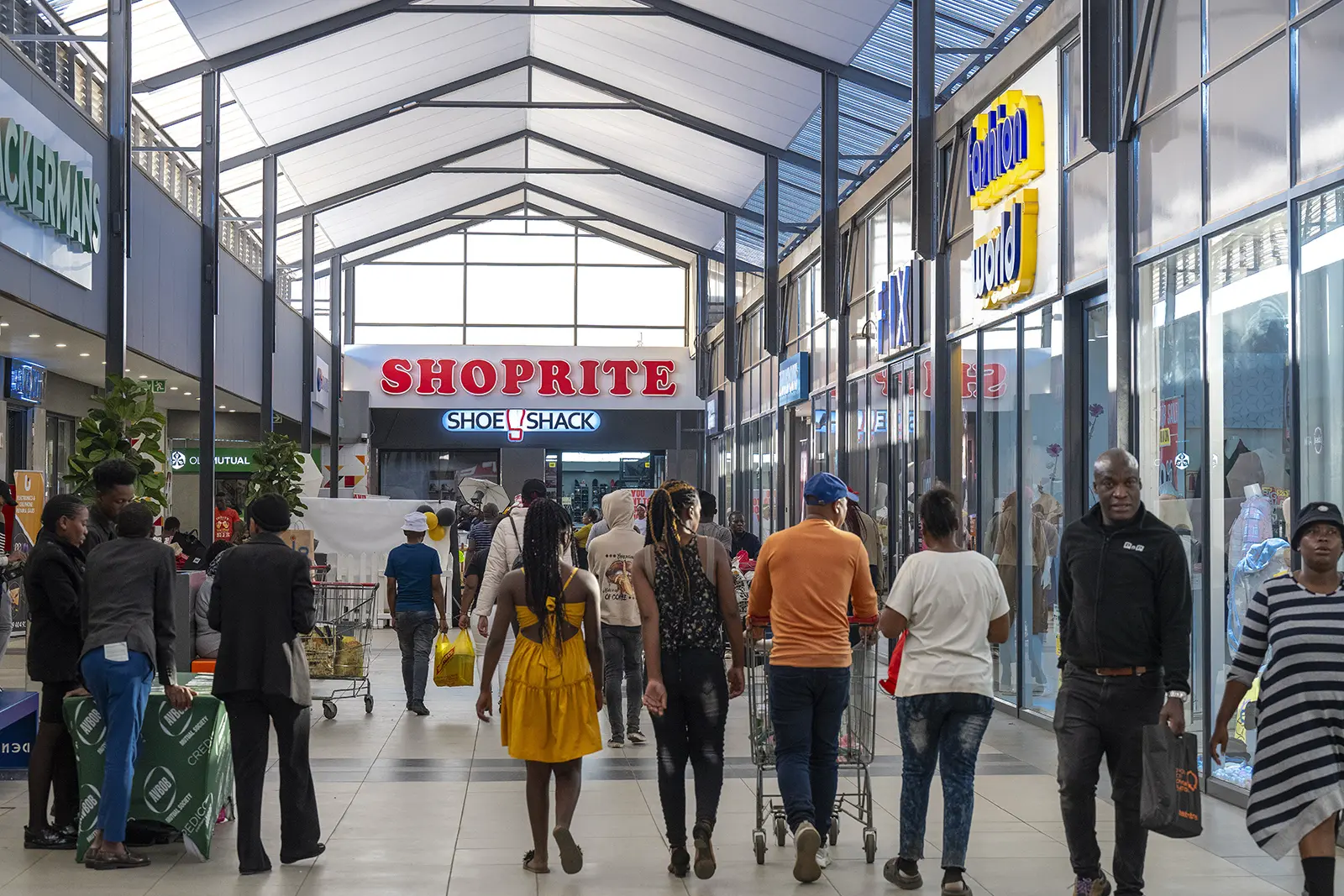 Denlyn Shopping Centre Denlyn Shopping Centre