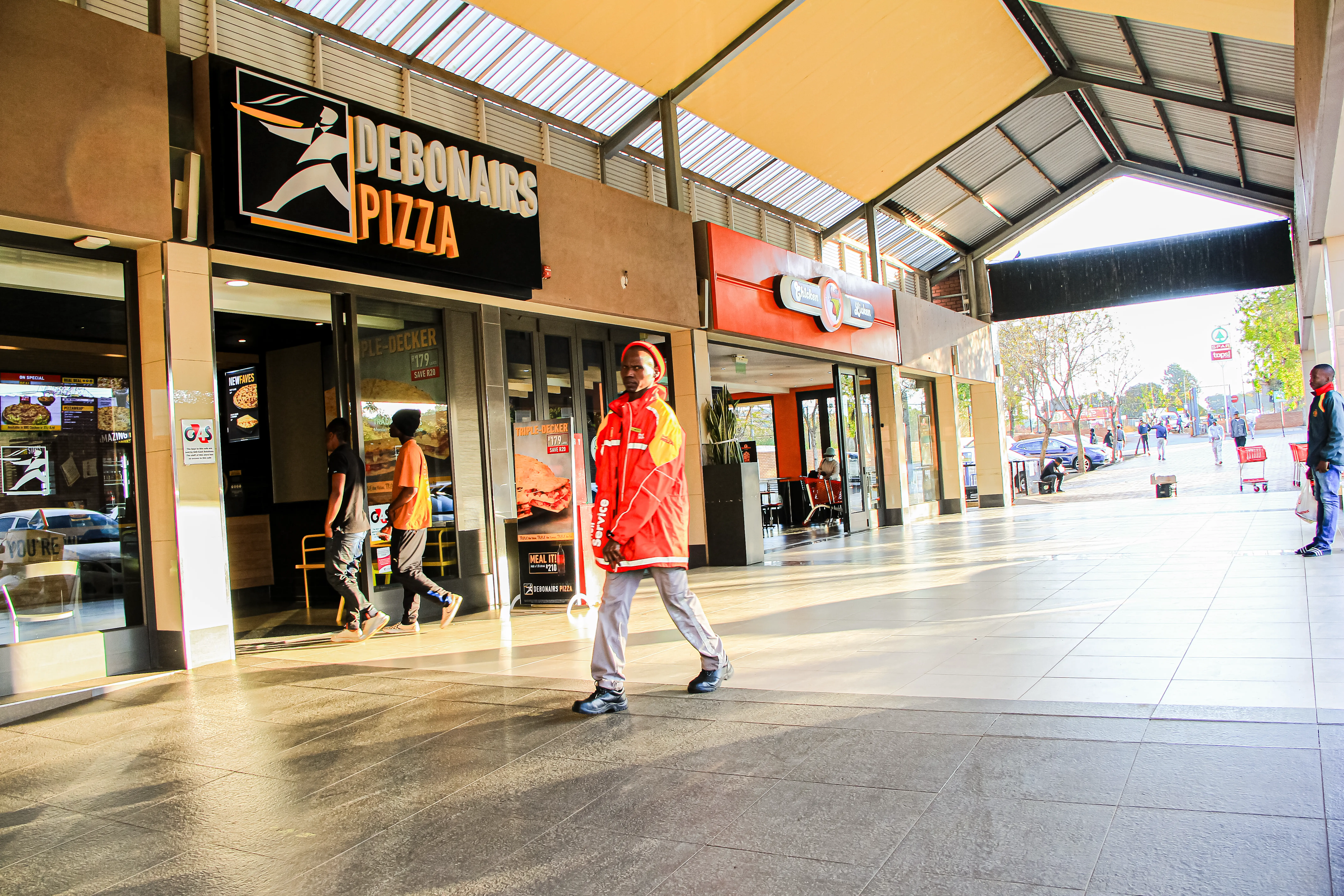 Mnandi Shopping Centre Mnandi Shopping Centre